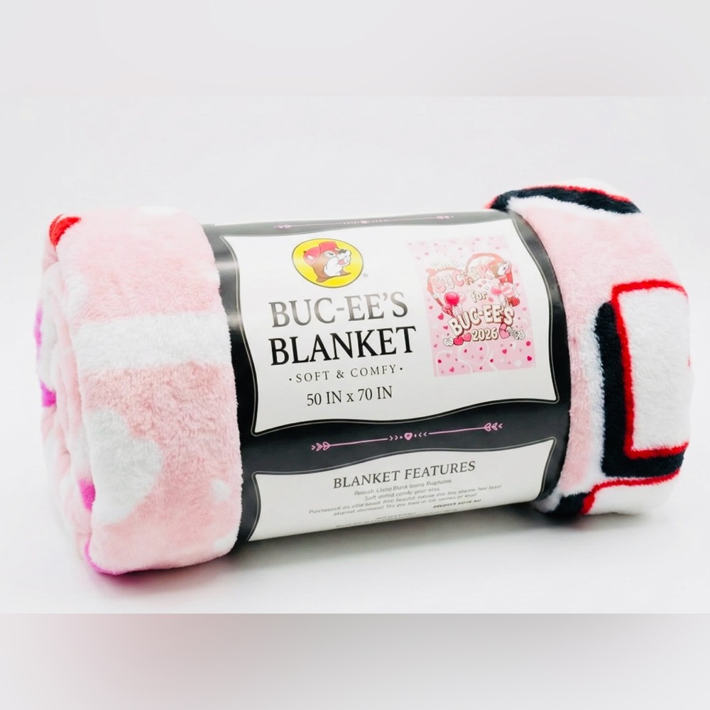 Buc-ee's Soft & Comfy Blanket Valentine's Day 2026 / Candy - Size 50in X 70in - Picture 4 of 5